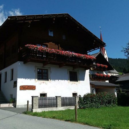 Haus Antonius Otel Sankt Lorenzen im Lesachtal Dış mekan fotoğraf