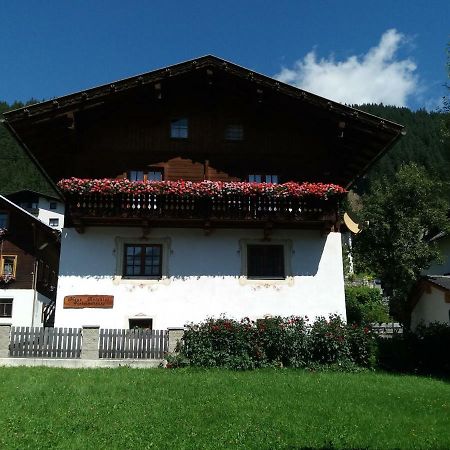 Haus Antonius Otel Sankt Lorenzen im Lesachtal Dış mekan fotoğraf